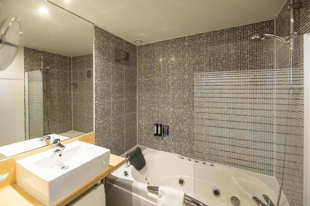 Hotel&Aparthotel Alize Mouscron Bagian luar foto